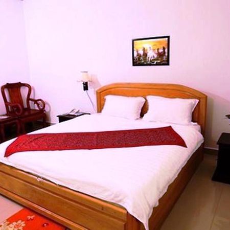 Douangpraseuth Hotel Vientiane Dış mekan fotoğraf
