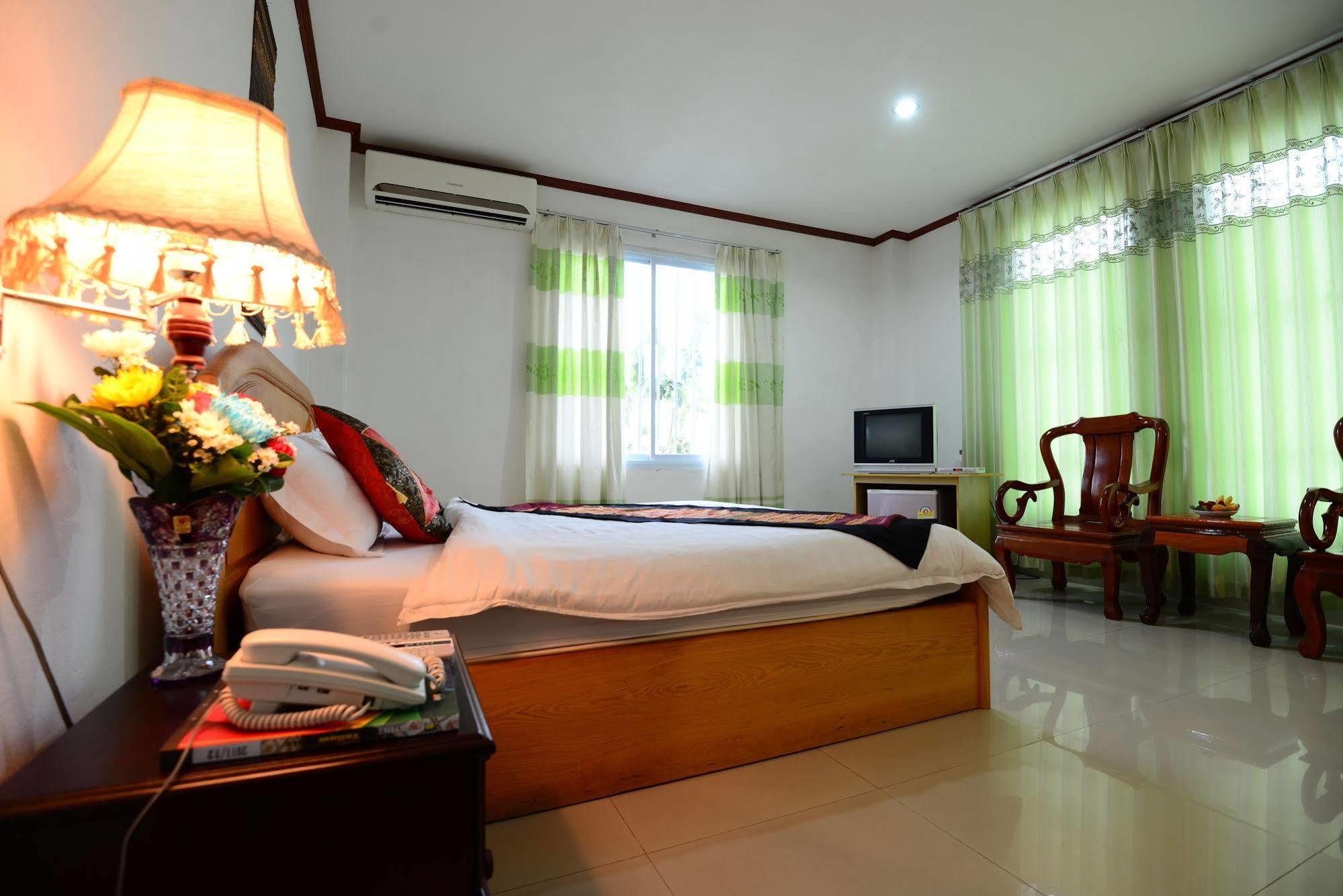 Douangpraseuth Hotel Vientiane Dış mekan fotoğraf