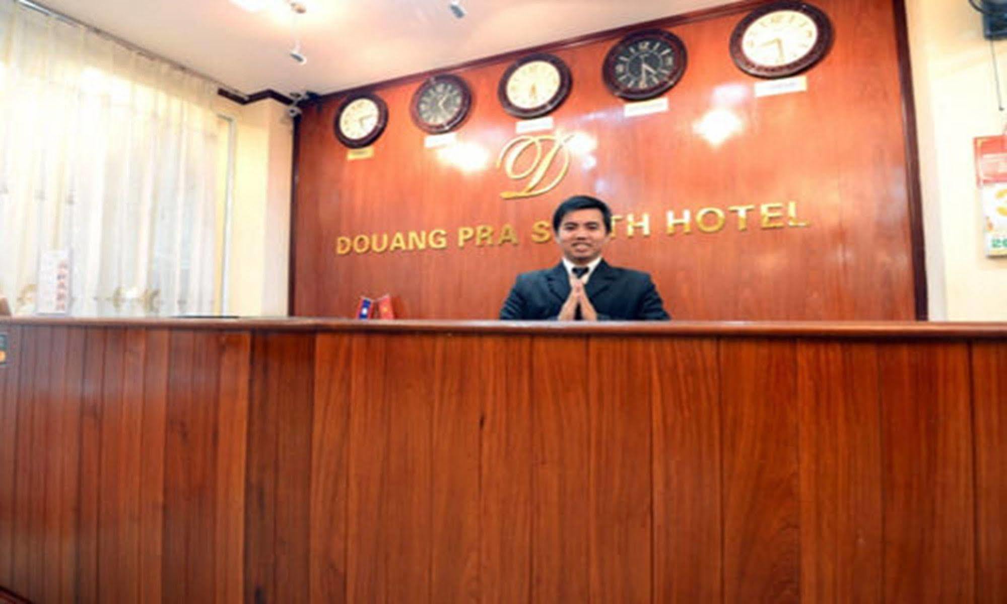 Douangpraseuth Hotel Vientiane Dış mekan fotoğraf