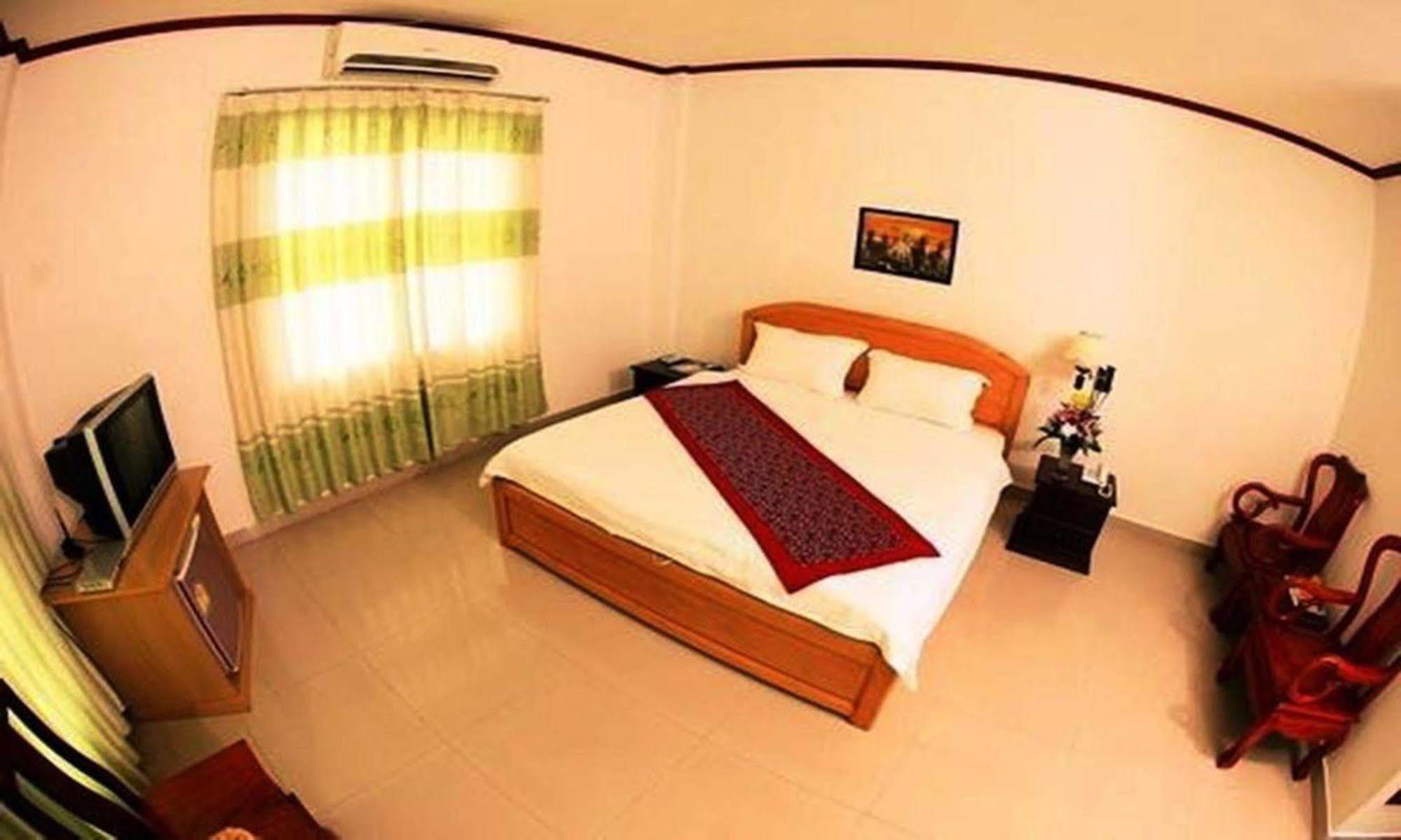 Douangpraseuth Hotel Vientiane Dış mekan fotoğraf