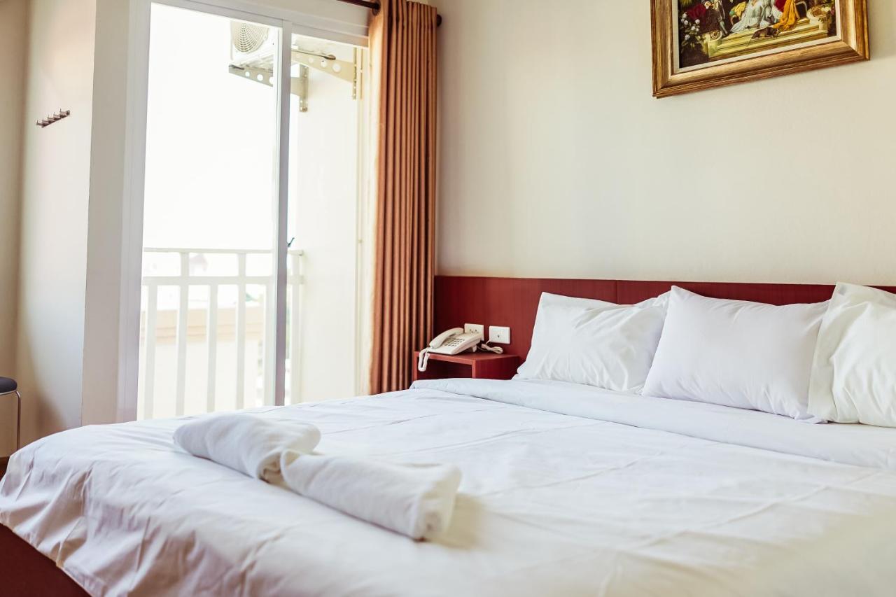 Douangpraseuth Hotel Vientiane Dış mekan fotoğraf