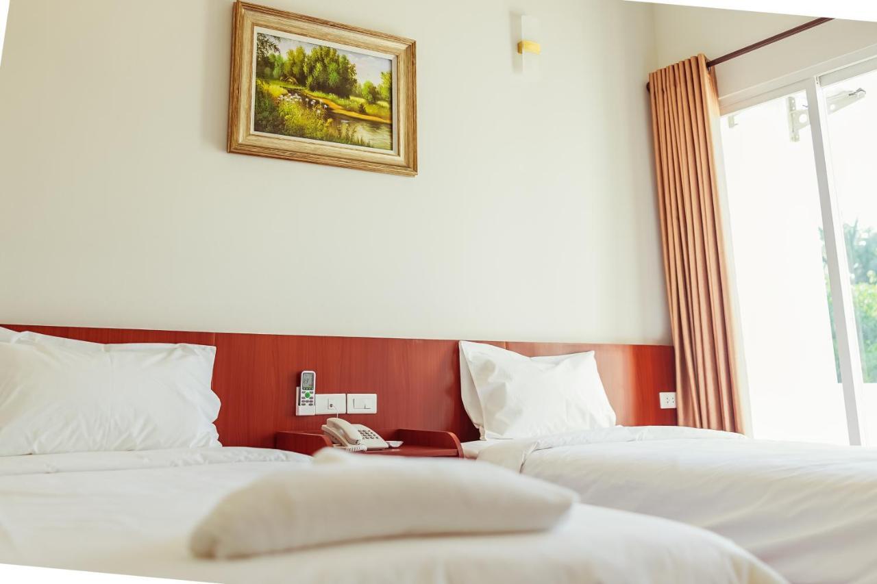 Douangpraseuth Hotel Vientiane Dış mekan fotoğraf