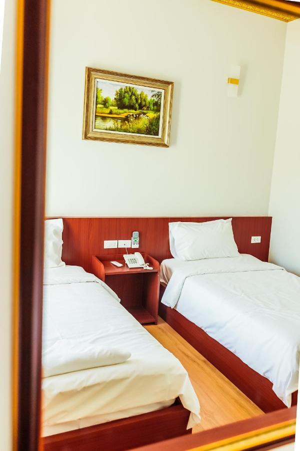 Douangpraseuth Hotel Vientiane Dış mekan fotoğraf