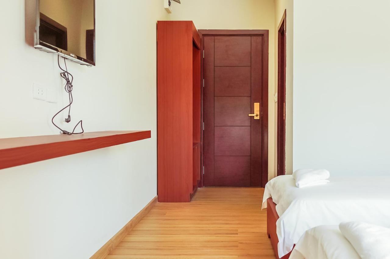 Douangpraseuth Hotel Vientiane Dış mekan fotoğraf